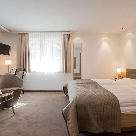 Hotel Mistral Superior 3*