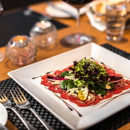 فندق Mistral Superior 3*