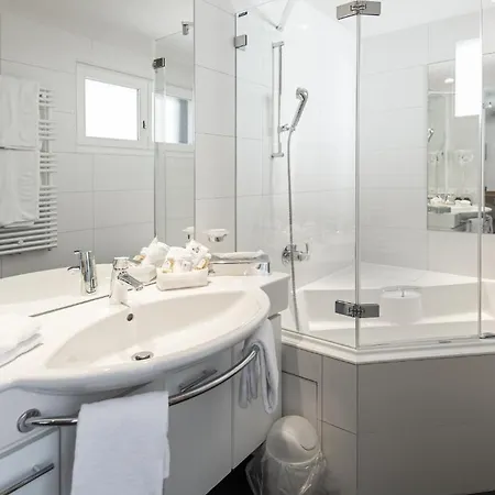 Mistral Superior 3*