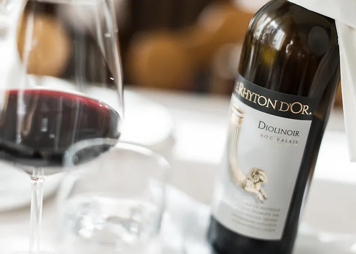 米斯特拉尔高级酒店 3*