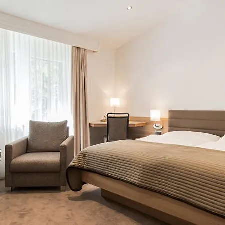 Mistral Superior Hotel 3*